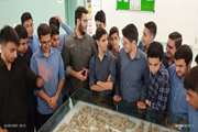 بازدید دانش آموزان نخبه ی سمنانی از کتابخانه مرکزی و مرکز اسناد دانشگاه‎‎